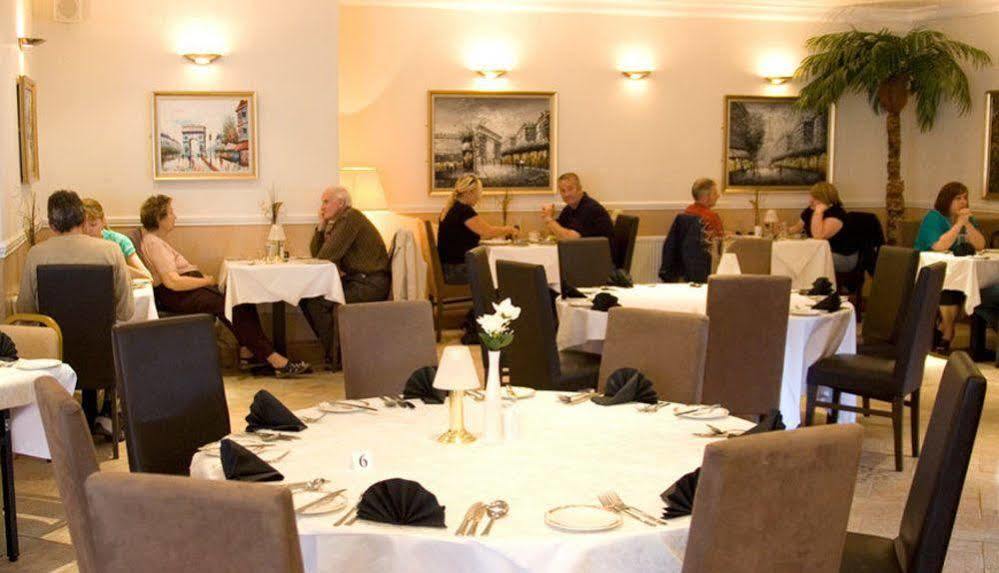 Beveridge Park Hotel Kirkcaldy Extérieur photo