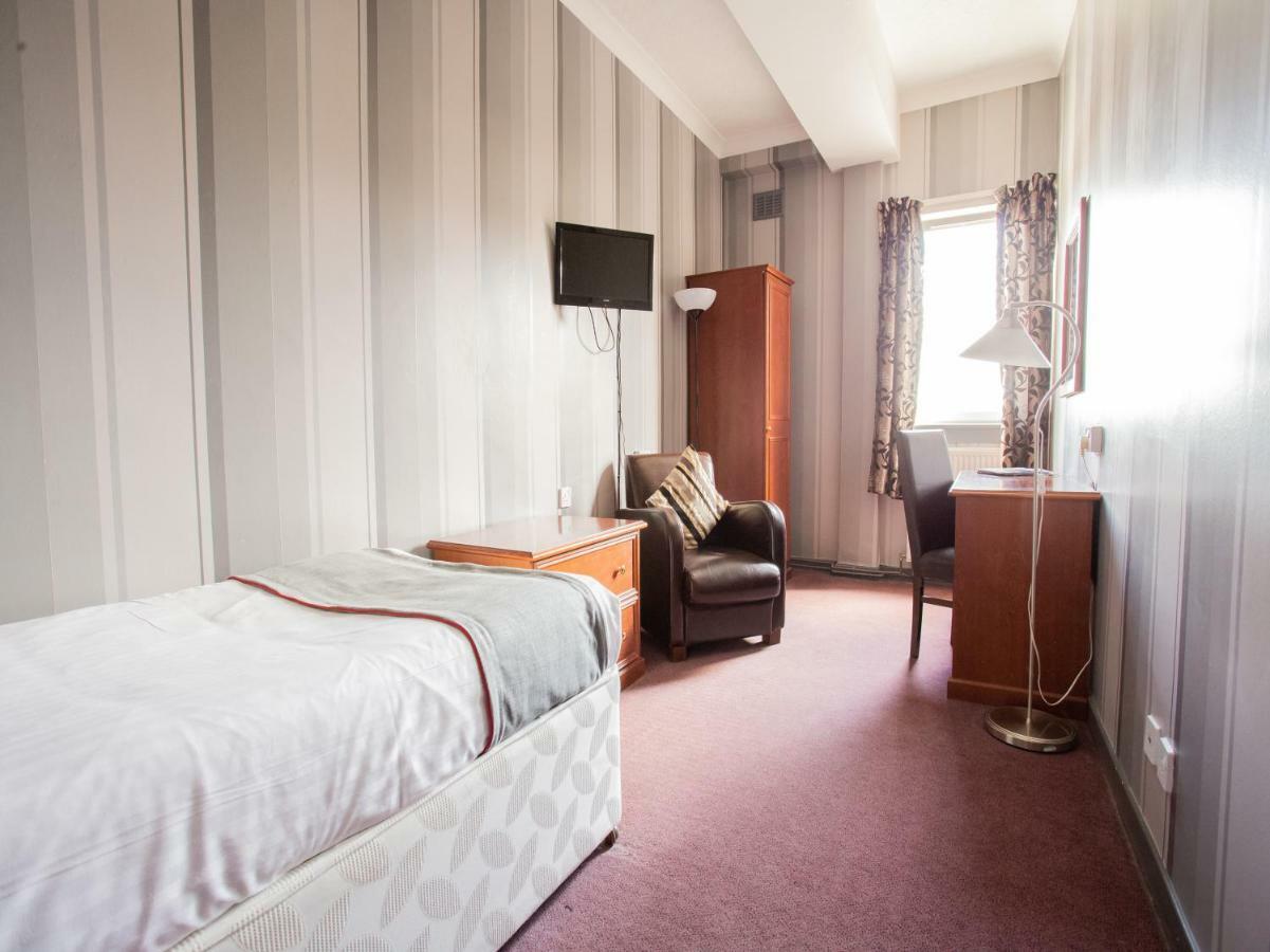 Beveridge Park Hotel Kirkcaldy Extérieur photo